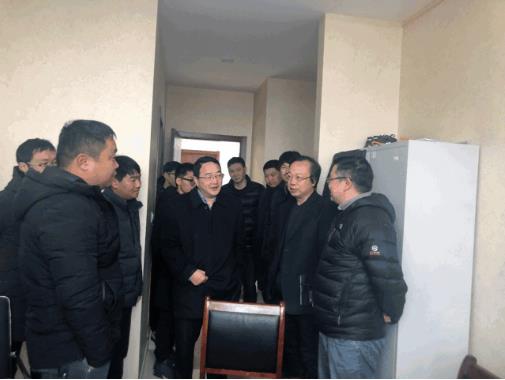 双良新型光催化开工大吉